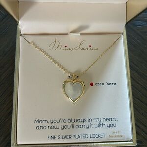 Mom Heart Locket Necklace Mother of Pearl
Gift Ready